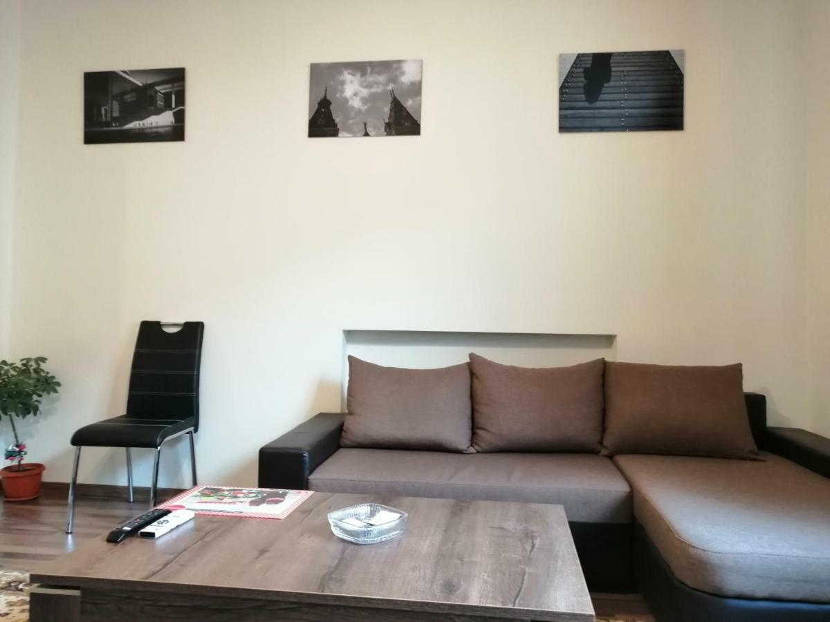 Central Academic Apartment Sofia Exteriör bild