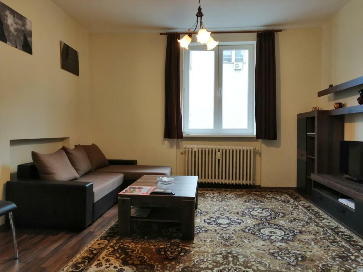 Central Academic Apartment Sofia Exteriör bild