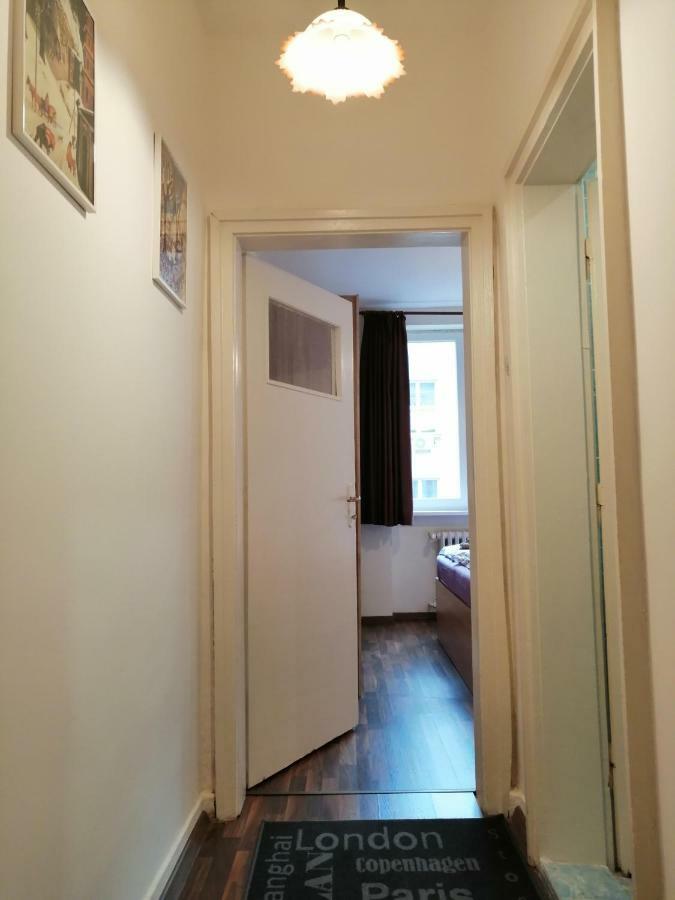Central Academic Apartment Sofia Exteriör bild